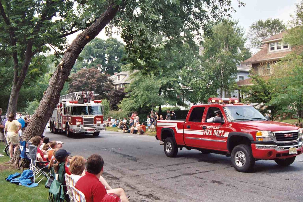 Photo of July 4 parade Fire Dept