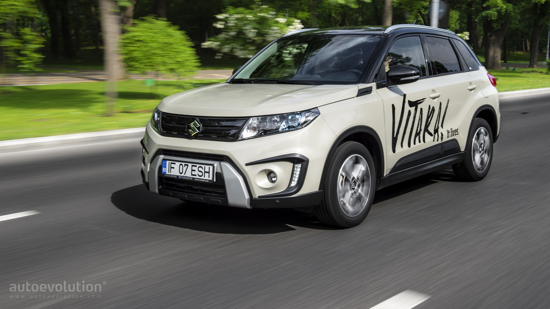 2015 Suzuki Vitara Review - autoevolution