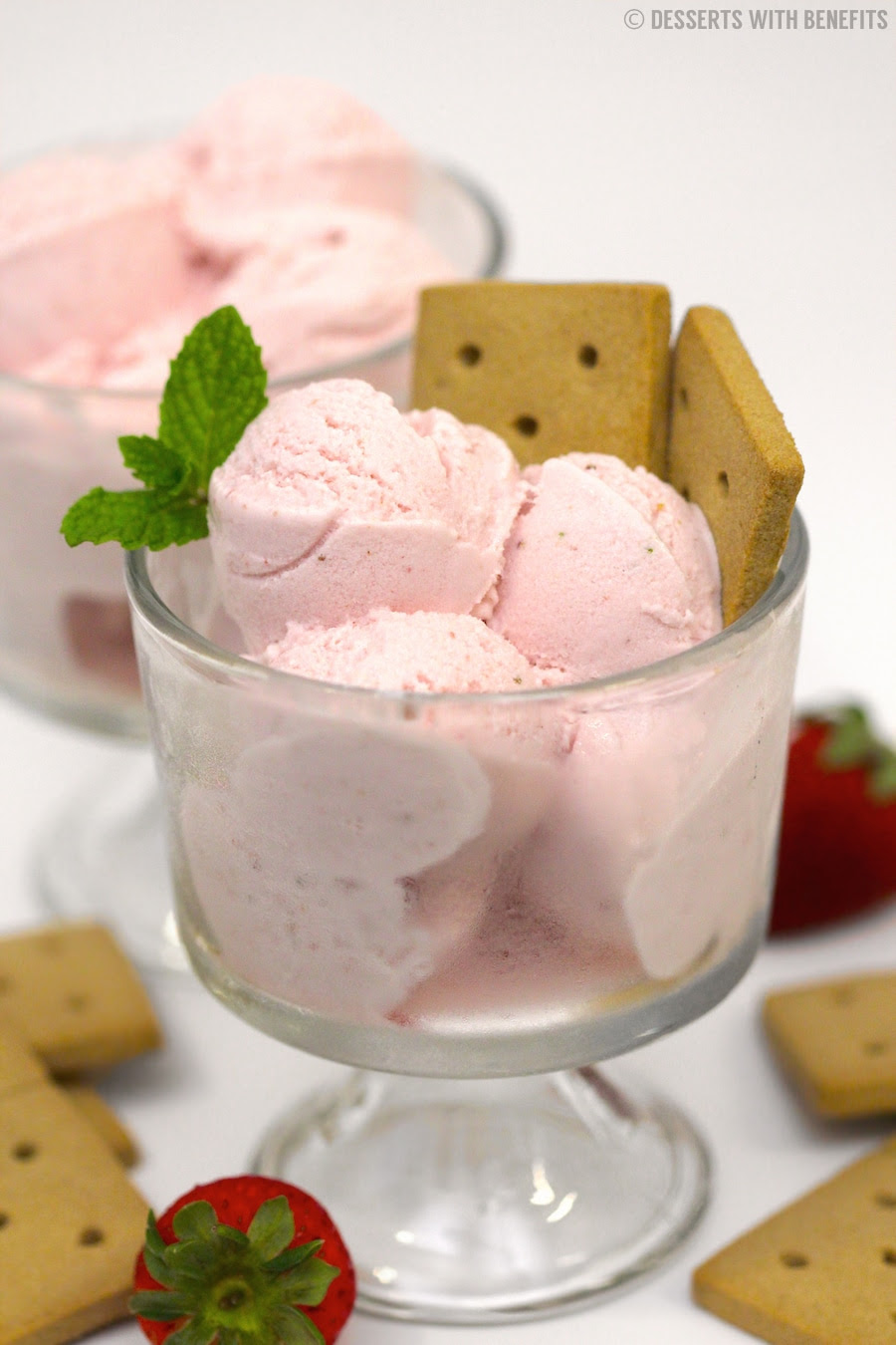 Healthy Strawberries and Cream Ice Cream (sugar free, low ...