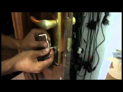 Duwi Arsana Cara mudah membobol Pintu tanpa Kunci YouTube Duwi Arsana Cara mudah membobol Pintu tanpa Kunci YouTube