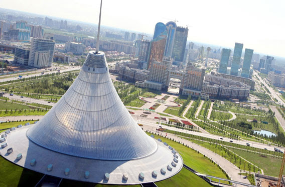 Centro de entretenimiento de Khan Shatyry Entertainment Center Astaná Kazajistán