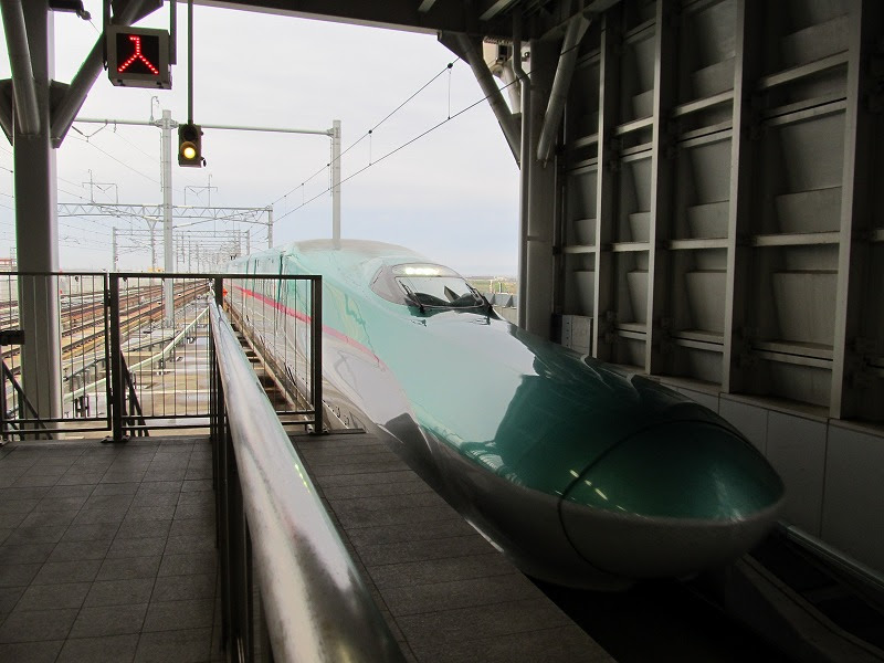 Jr東日本東北新幹線 はやぶさ28号 東京行き 新青森 盛岡 Window Of Society Is Open