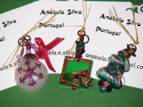 Ink Stains Altered Christmas Charm Swap 032