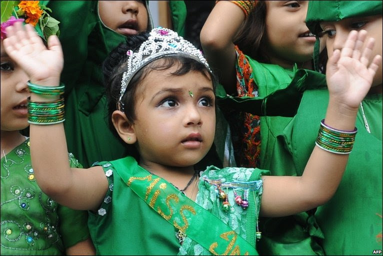 Indian children celebrate Green Day at Sun Valley Public School in Amritsar