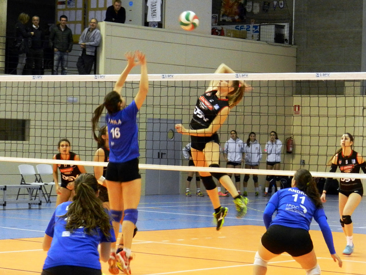 RFEVB - Victoria contundente de DSV CV Sant Cugat sobre ...