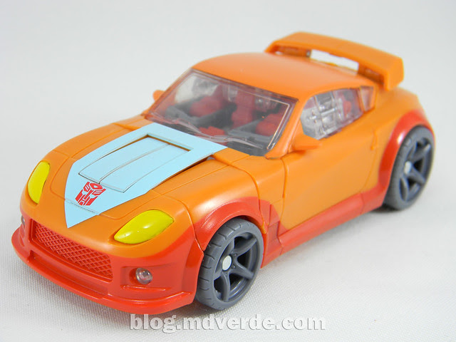 Transformers Wheelie Deluxe - Generations GDO - modo alterno