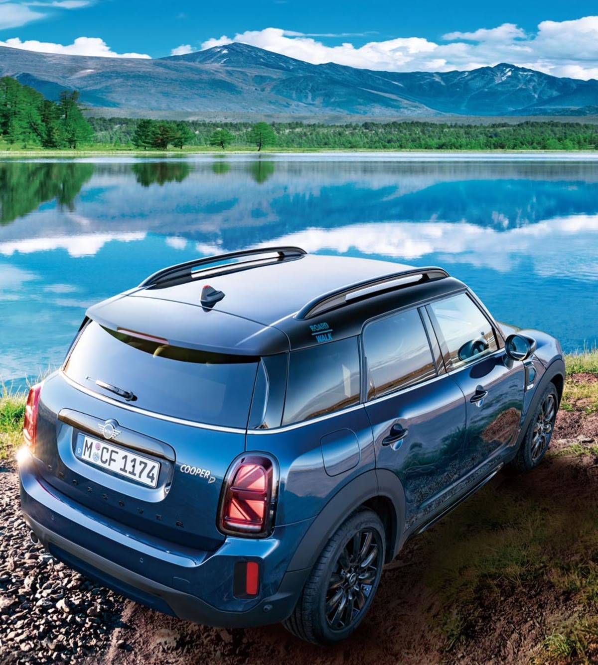 特別なブルーをまとう Miniクロスオーバー の限定車 ボードウォークエディション 発売 ニュース Webcg