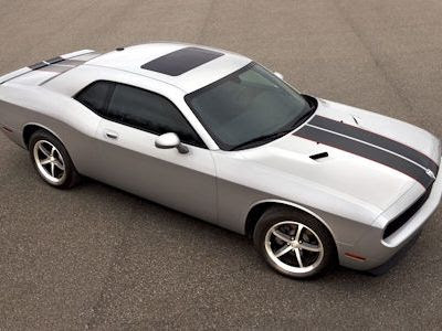 Autos Auto Racing on Dodge Challenger Se Rallye V6 Auto Stick Streifen