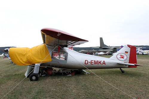 D-EMKA