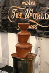 Divine chocolate fountain