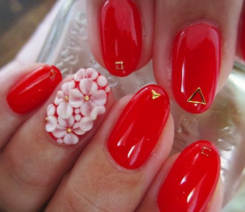 ざくろの飴みたいな赤がかわいいんです ネイル 高円寺のネイル