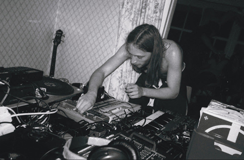 Ele King Webpage Ae œc Cµ Aezœ