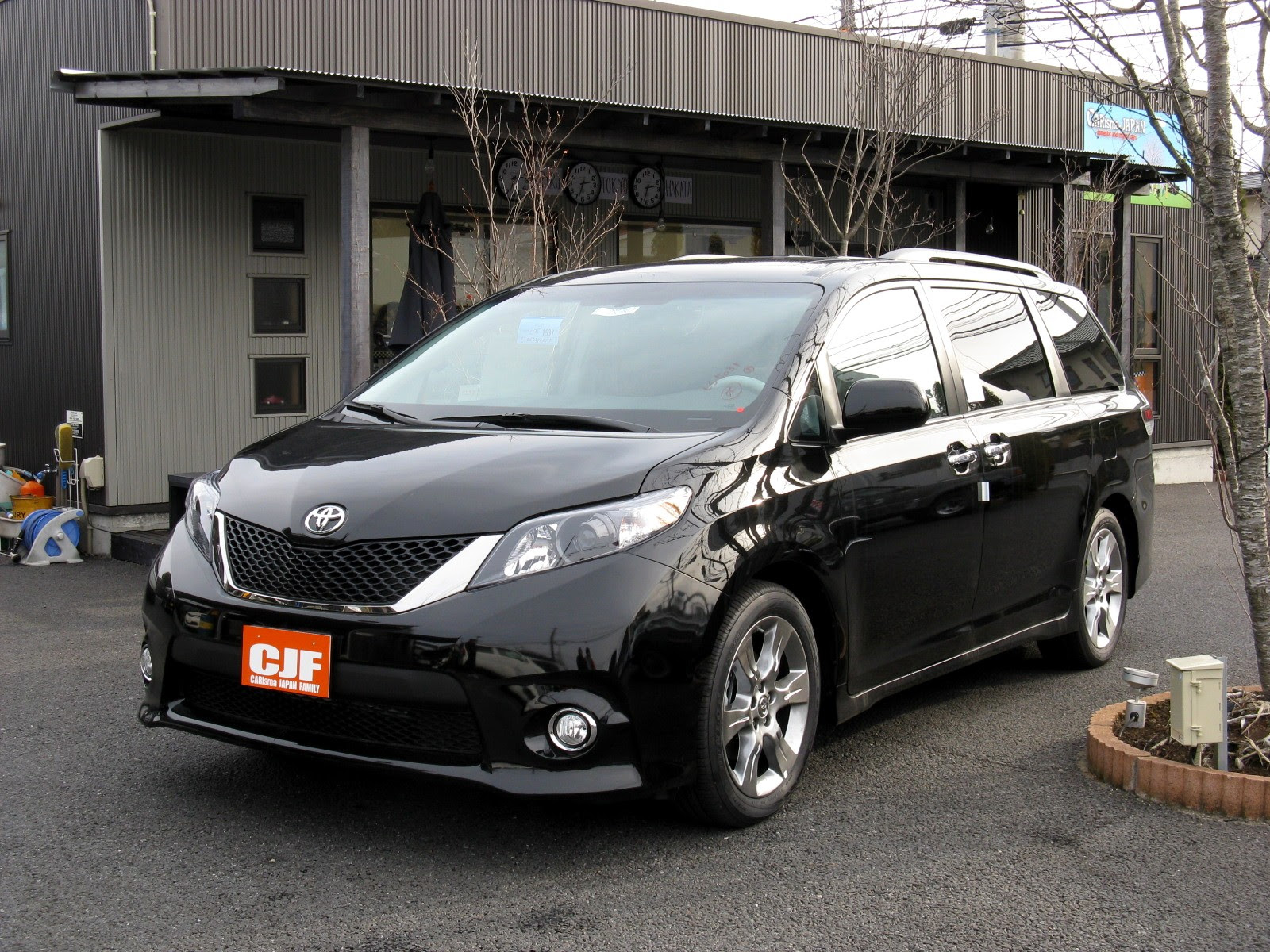 新車 シエナ アメリカtoyotaからの直輸入レポート ブログ カリスマジャパン