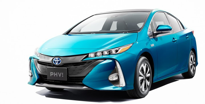 トヨタ プリウスのプラグインハイブリッド車 プリウスphv を5年振りに復活し16年冬に販売開始