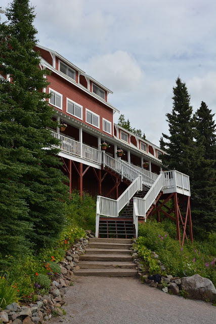 Kennicott Glacier Lodge