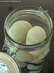 Homemade salted eggs