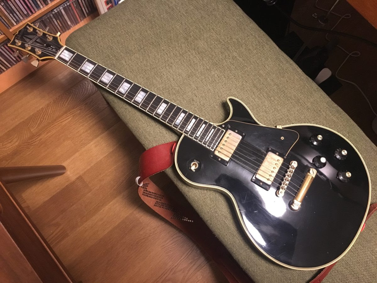 黒は美しい Gibson Les Paul Custom 1974 この街でどう住むかを考えること