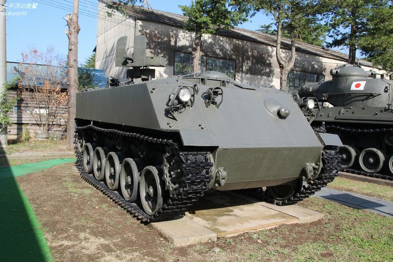 ６０式装甲車
