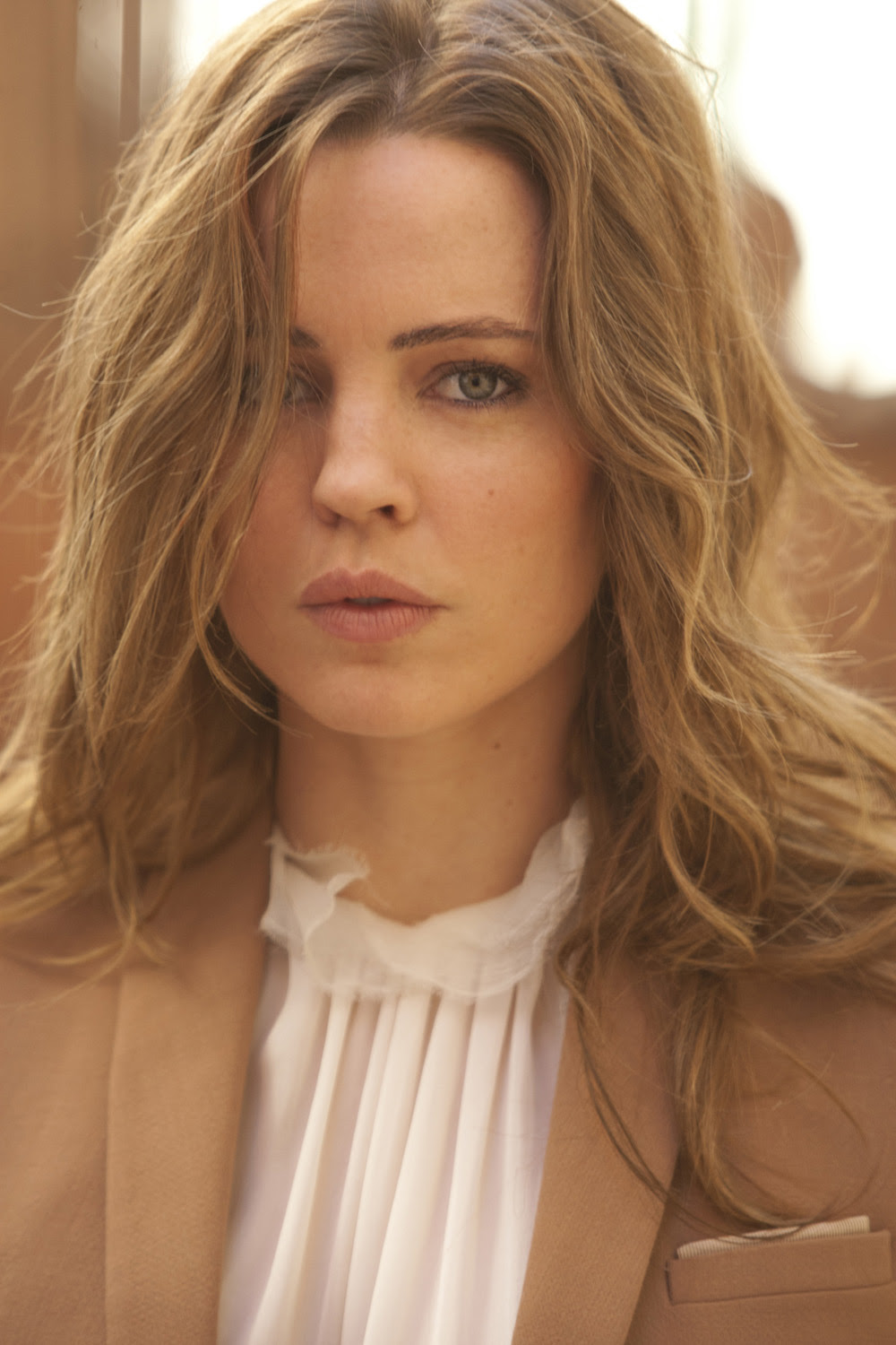 Is Melissa George a Fan of Spy Movies? - American Profile