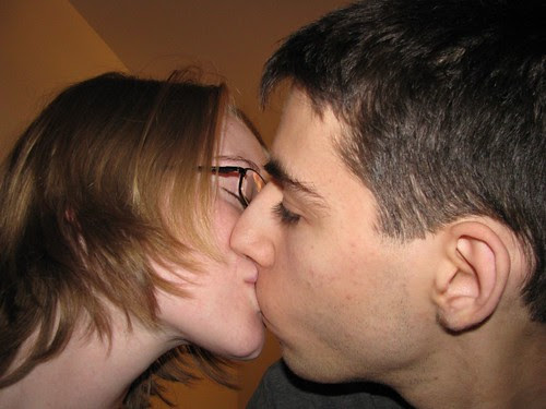 kiss