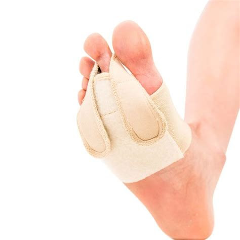 Plantar warts can be painful but are usually not a serious health threat. Fix Toe | FootStore.au