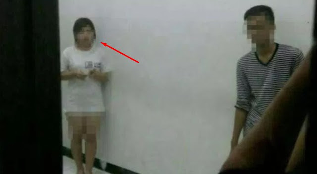 Geger! Warga Tekerjut Soal Video Mesum ABG Si Cewek Cantik 'Merintih' Di Kam ar Ganti Mall Surabaya http://ift.tt/20kt43r - Berita Terbaru Terkini Hari Ini - Video mesum ABG di kamar ganti Mall Surabaya menjadi perbincangan heboh lantaran sepasang ABG nekat melakukan hubungan badan dalam kamar pas alias fitting room Lotte Mart di Pakuwon Mall Surabaya.