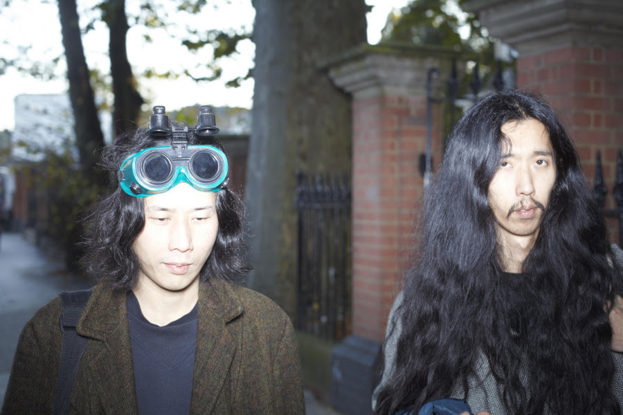 Koichi Grimm Grimm Kohhei Bo Ningen のkk晩酌対談 ロンドン在住の日本人ミュージシャン その盟友同士に音楽についてあれこれ聞く Heathaze ヒートへイズ Page 2