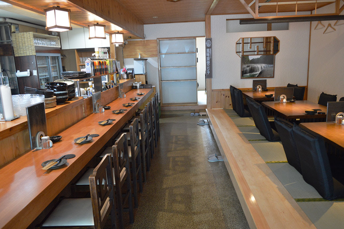 東口居酒屋 楓 株式会社つながり