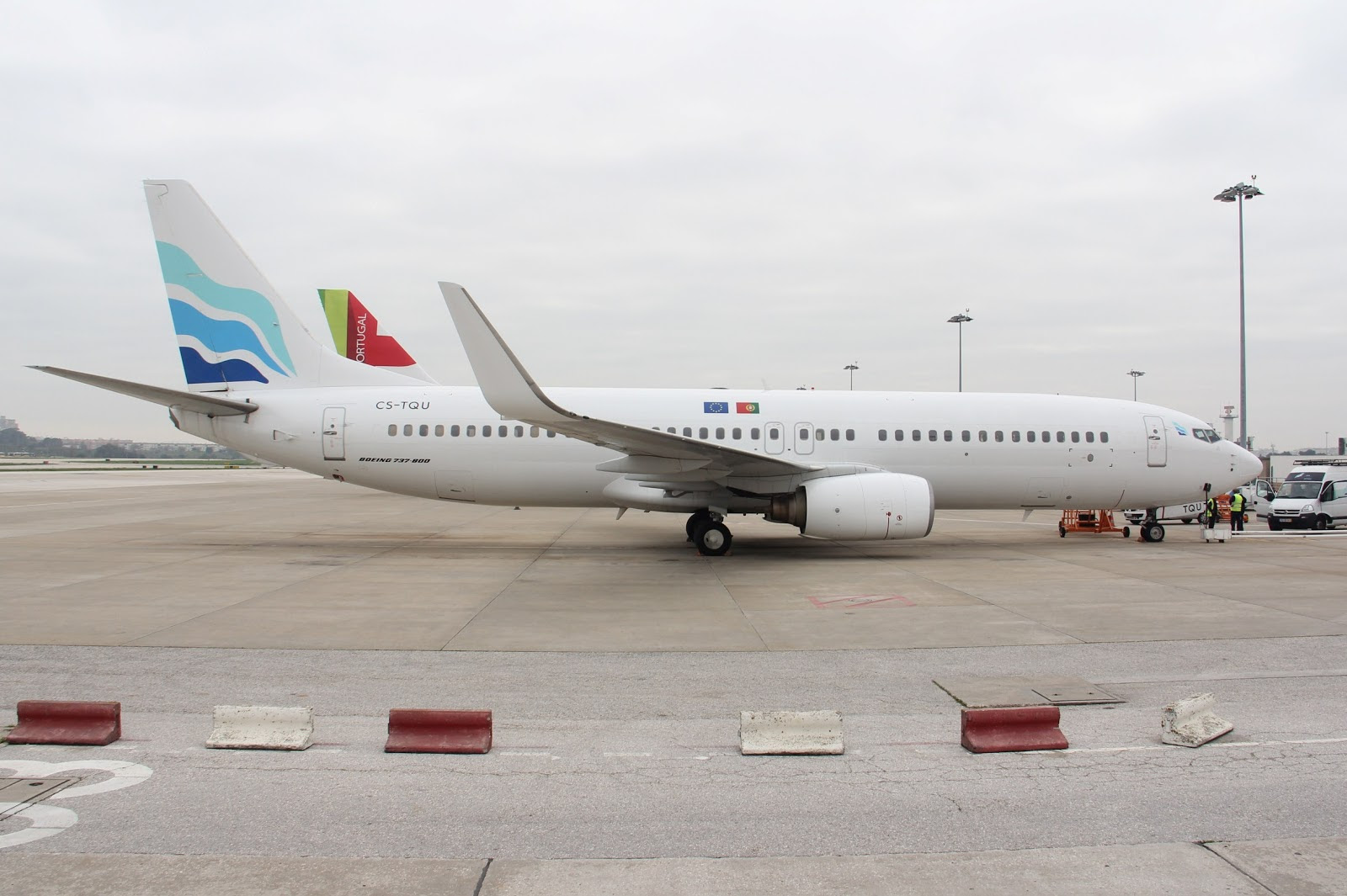 Med-View Airlines 737-800 CS-TQU