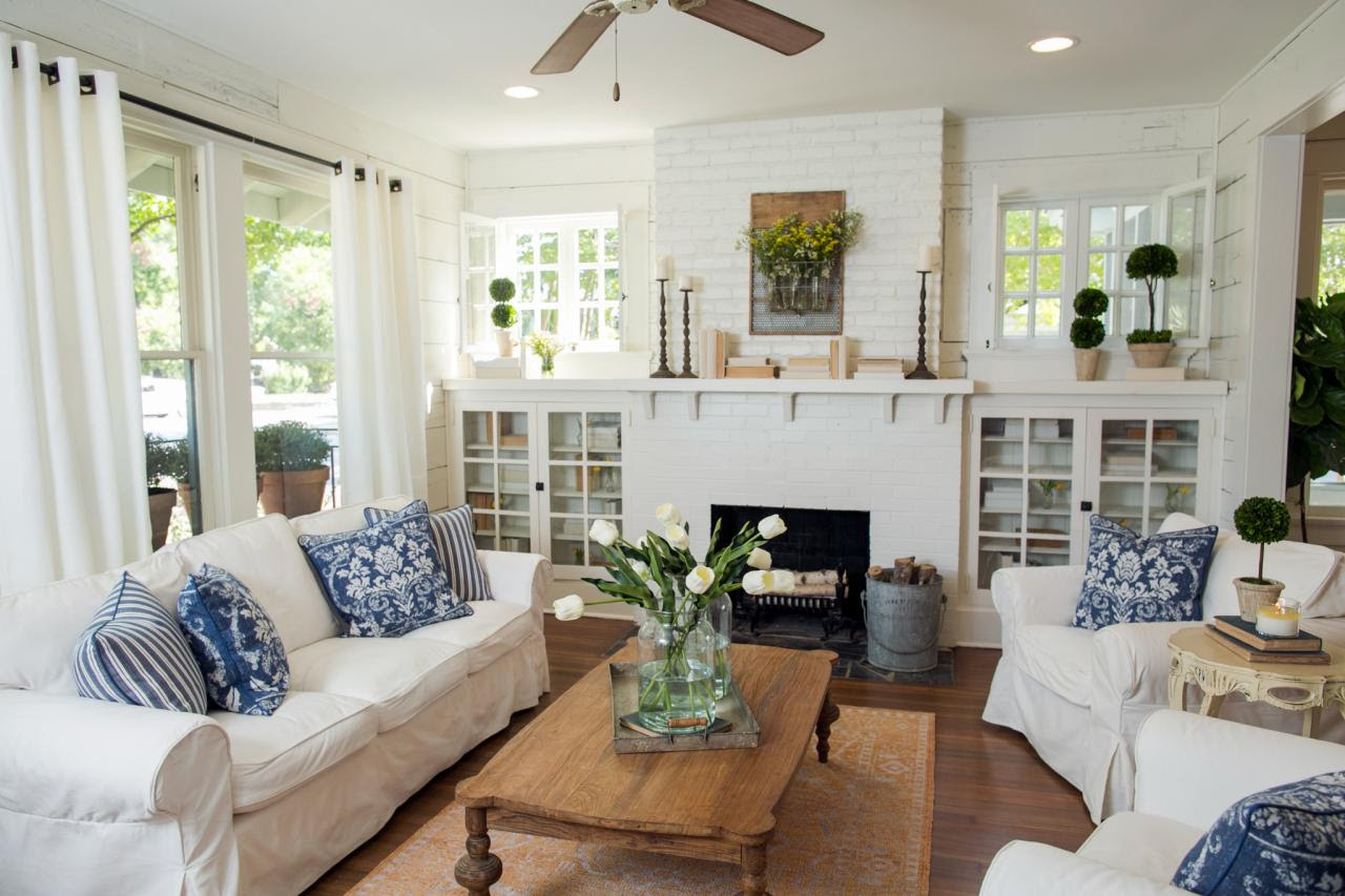 Joanna Gaines Living Room Wall Decor
