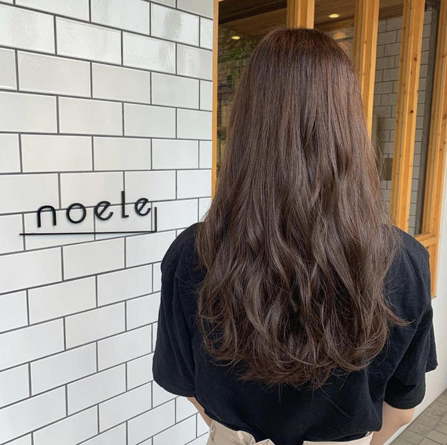 ロング におすすめ 秋色カラー アッシュブラウン 船橋 News 美容室taebis 船橋ノエル