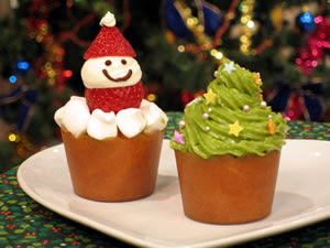 Paｔｉｓｓｅｒｉｅ ｌａ ｎｅｉｇｅ デコレーションカップケーキ