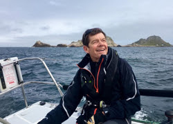 J/120 sailing Double Farallones race