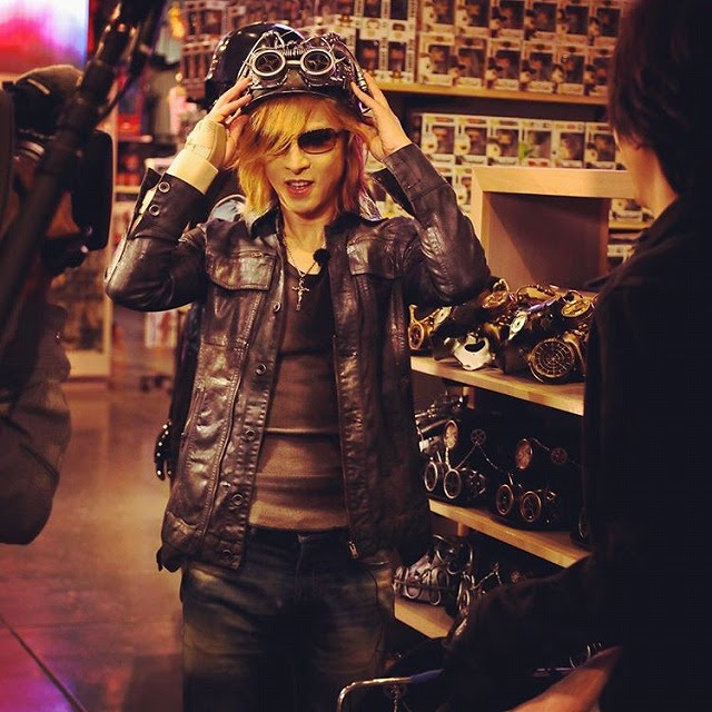 Yoshiki 絶対にライブはキャンセルしない Daigoへの優しさも垣間見せたlaロケが大反響 Girlswalker ガールズウォーカー