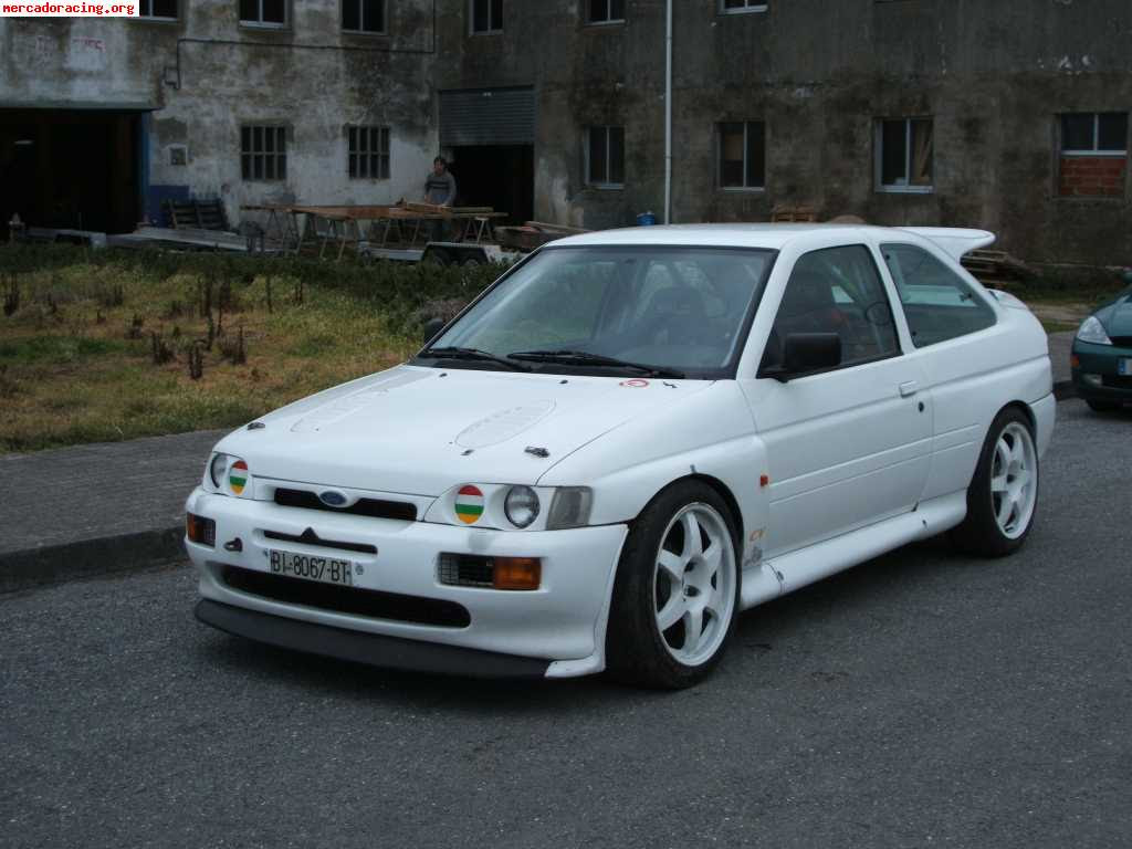 #4 - Ford Escort Cosworth