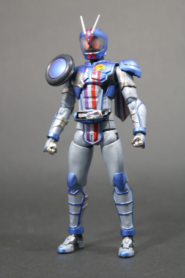 レビュー S H フィギュアーツ 仮面ライダーマッハチェイサー Frc