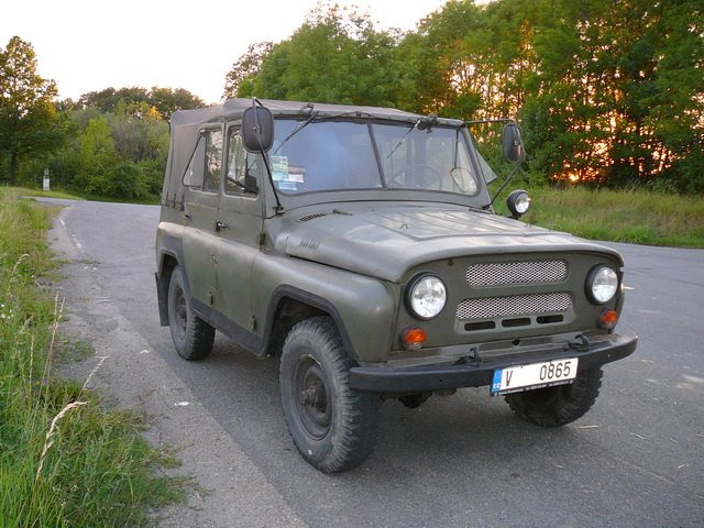UAZ 31512 GAZ 704 UAZ 8109 UAZ 31512 GAZ 704 UAZ 8109