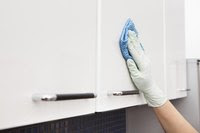 How to Stain Kitchen Cabinets With Liquid Sandpaper | eHow