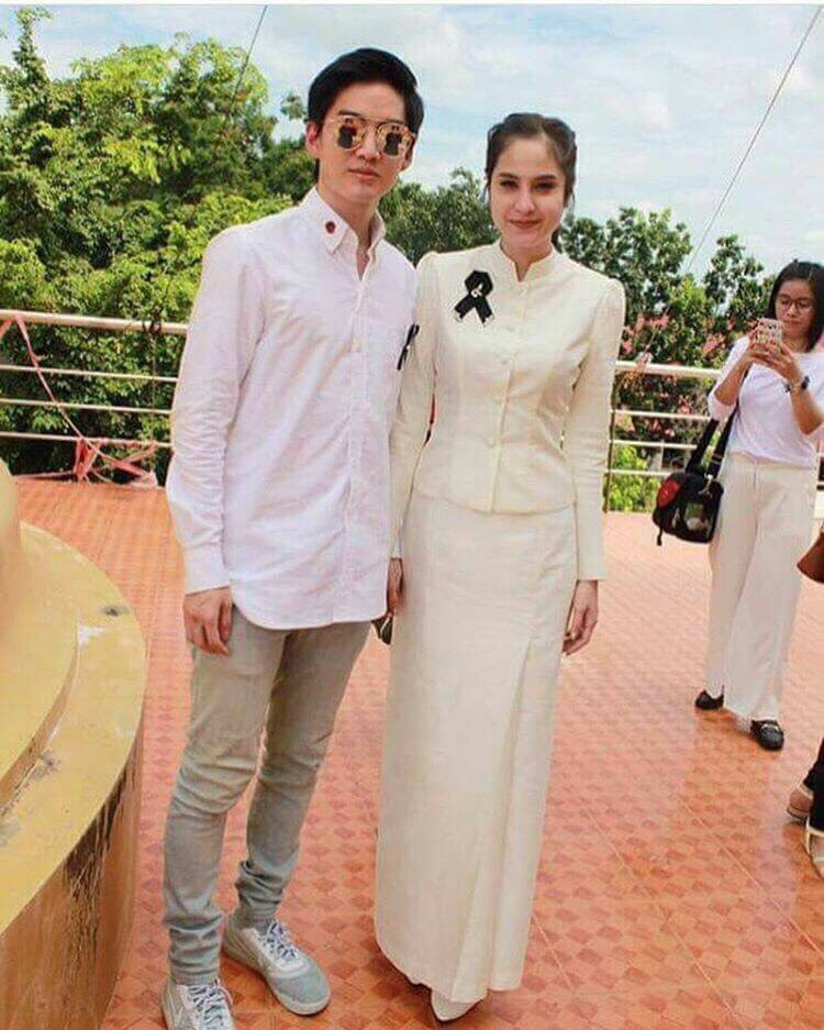 ชุดเดรส-nanadress เสื้อผ้าอัดซับในกาวงานเย็บฝีมือปราณีต