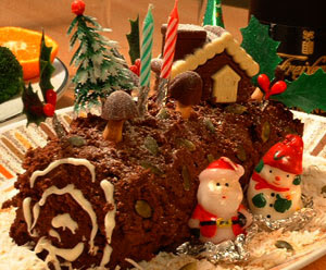 christmas log cake effigy