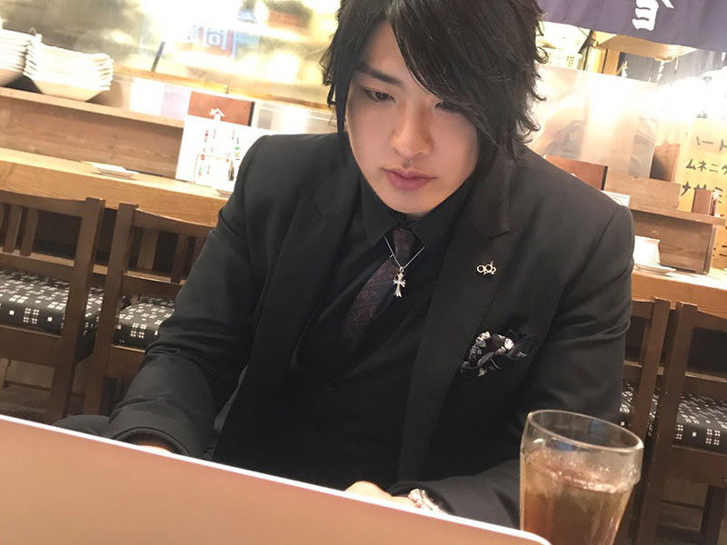 Gdサーキット受賞者インタビュー 累計2105本の愛 ホスト歌舞伎町 Groupdandy 公式サイト
