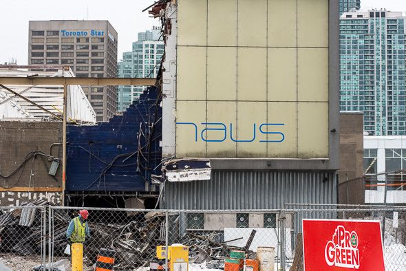 guvernment demolition
