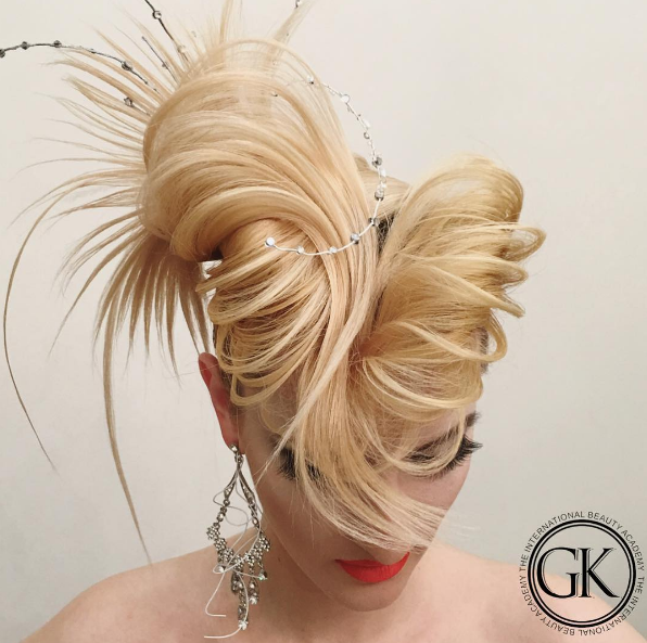 ...giving us hairstyle goals...