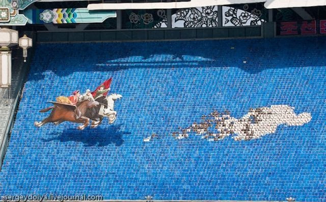 The biggest gymnastic show in the world (47 pics + 1 video) The biggest gymnastic show in the world (47 pics + 1 video)