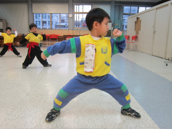 八極少年史 八極拳挑打頂肘 武林功夫 培根老師樂活健康武術達人的教學日誌 痞客邦