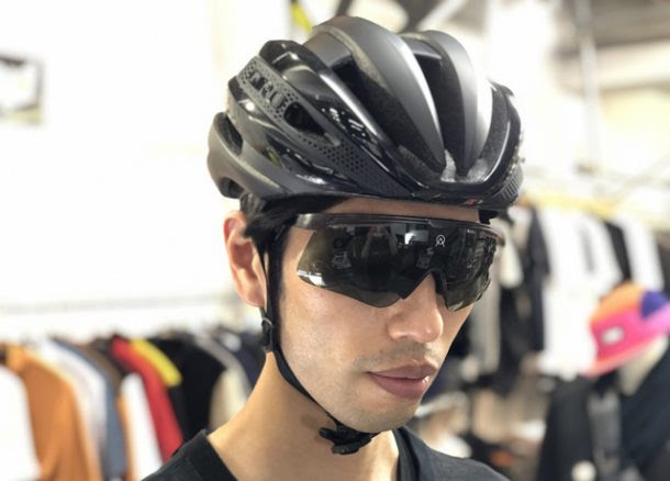 眼鏡派の人もかけられるロードバイク用サングラス Tokyo Wheels 東日本橋店 Tokyolife 東京ライフ