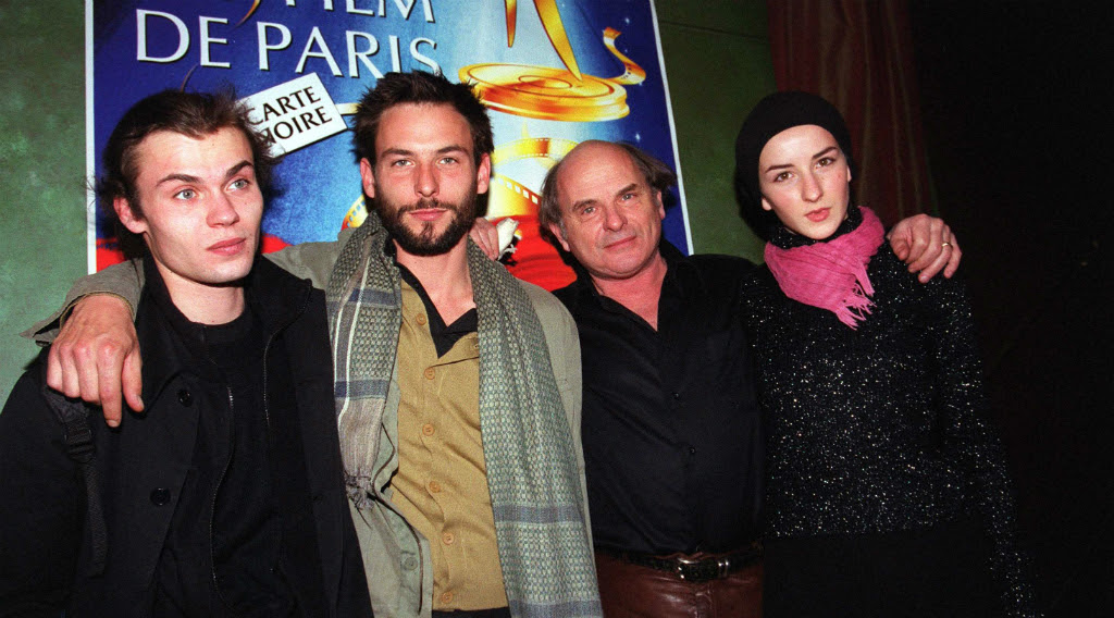 Le Clan Stevenin Portrait De Famille Tele Loisirs