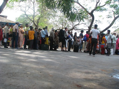 Havelock_Jetty_Crowd1
