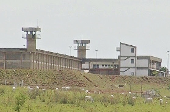 Resultado de imagem para Penitenciária de Álvaro de Carvalho