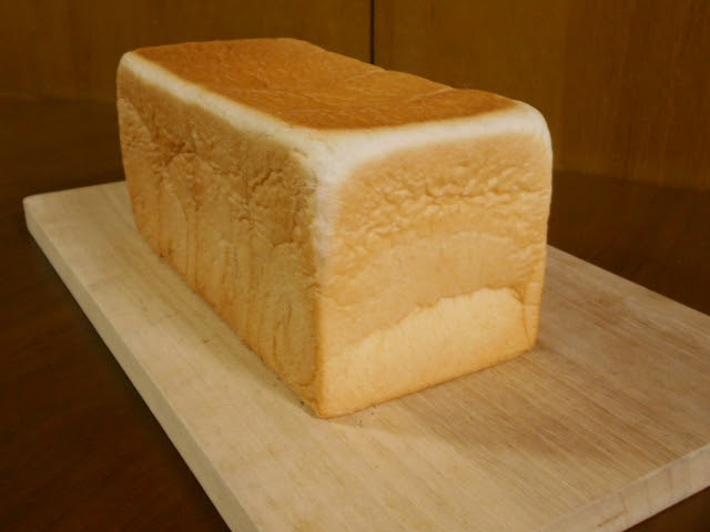 パンが好きなら経験は一切必要無し オープニングスタッフ募集 5月下旬 鹿島田駅近くに 高級食パン専門店 本当の贅沢 が新規open モノログ神奈川